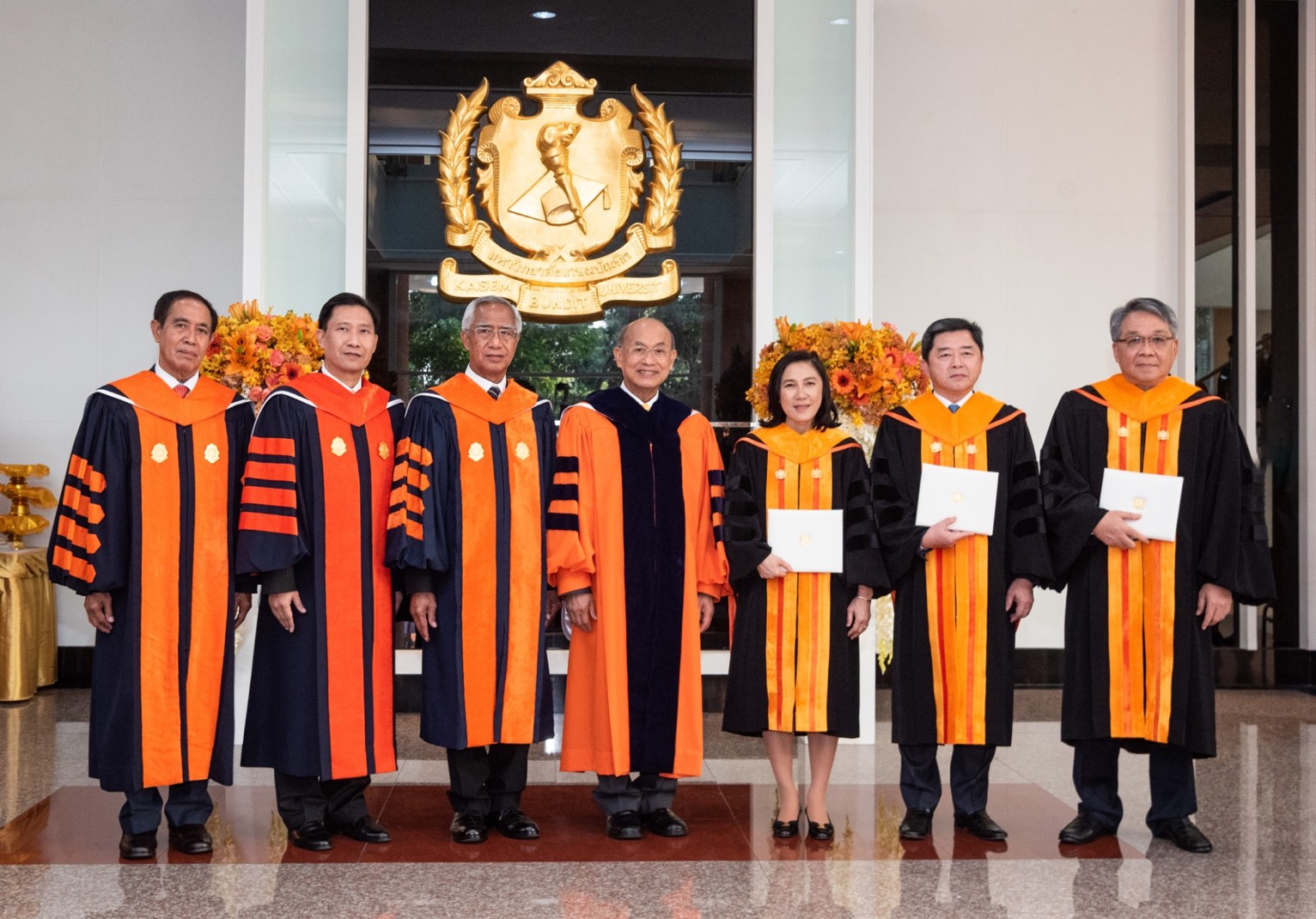  "ชายนิด" CEO พร็อพเพอร์ตี้ เพอร์เฟค รับปริญญาดุษฎีบัณฑิตกิตติมศักดิ์  