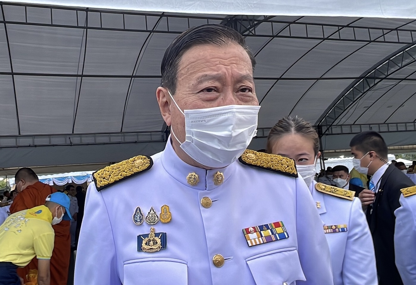 “พรเพชร” บอกรอ “วันนอร์” กำหนดวันโหวตนายกฯ แจงไม่ได้คุย “ประวิตร” แค่อวยพรวันคล้ายวันเกิด