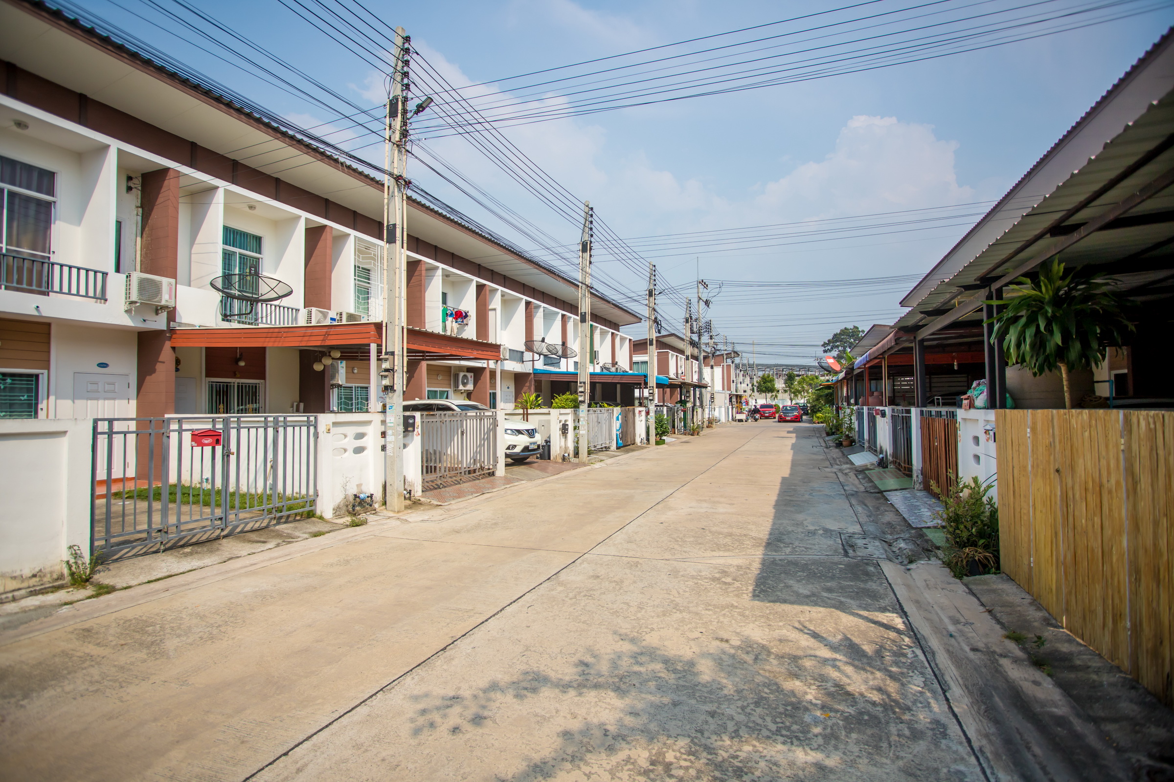 ชาวบ้านร้องโรงงานพลาสติกส่งกลิ่นเหม็นไปทั่ววอนหน่วยงานเข้ามาช่วยเหลือ