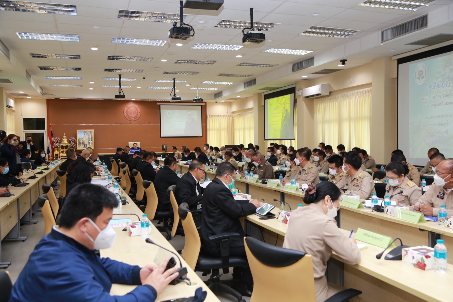 "กรมโยธาฯ" ร่วมคณะรองนายกฯ ติดตามงานก่อสร้างระบบป้องกันน้ำท่วมพื้นที่ชุมชน แก้น้ำท่วมจ.ปทุมธานี