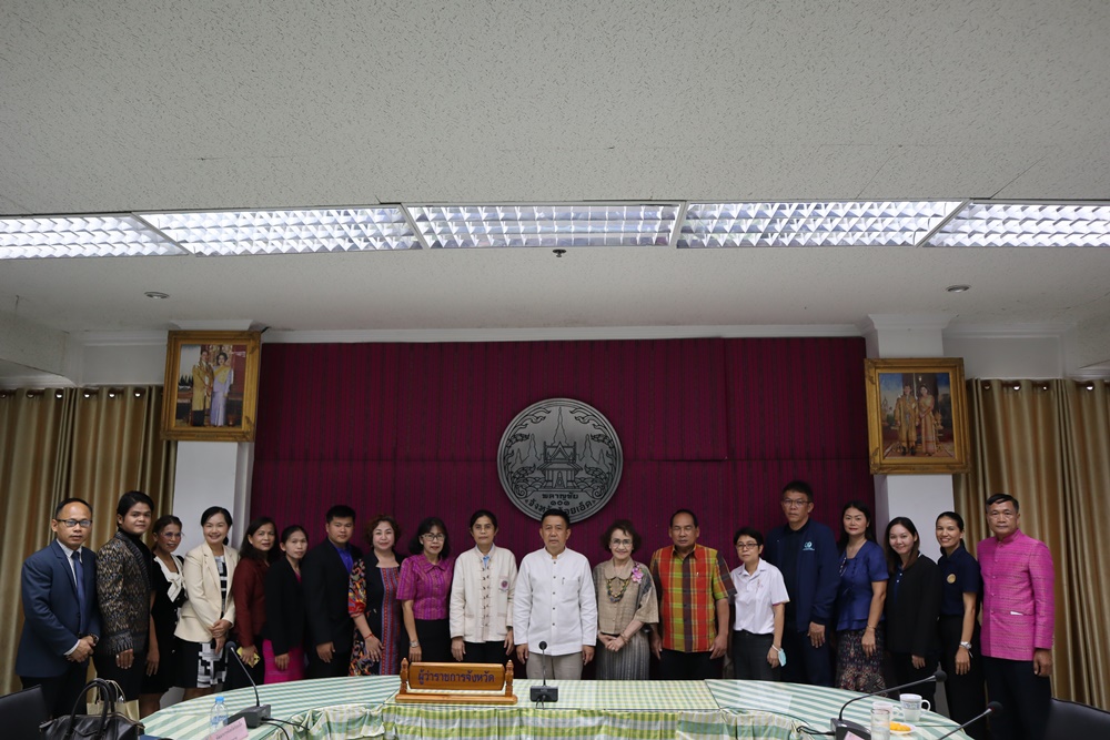 ร้อยเอ็ด พิจารณาการขอใช้ตราสัญลักษณ์ GI สินค้าผ้าไหมสาเกต 11 ราย