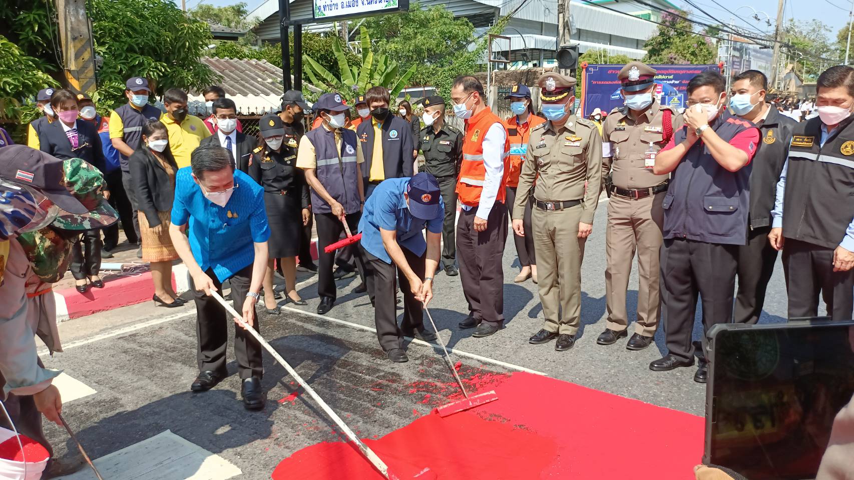 นครนายกจัดสัปดาห์รณรงค์ลดอุบัติเหตุบริเวณทางข้าม  