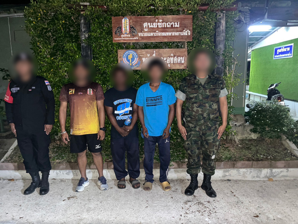 กอ.รมน.ภาค 4 สน. อัปเดตคดีซุ่มยิงตำรวจตากใบ เร่งล่ามือปืน-คุมสอบ 4 ผู้ต้องสงสัย