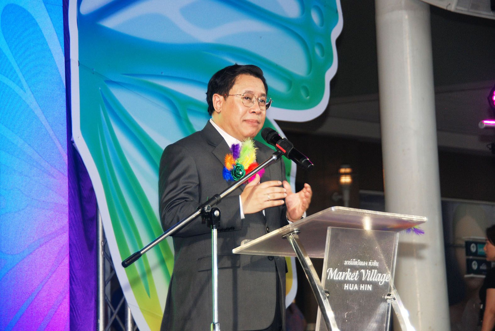 “จักรภพ” เปิดงาน “LGBTQ+ Festival Thailand” ฉลอง Pride Month อย่างยิ่งใหญ่