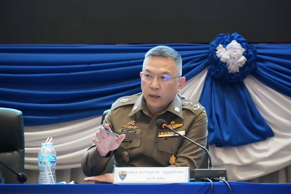 ตม.สุวรรณภูมิสกัดหนุ่มศรีลังกาใช้พาสปอร์ตปลอม พบโยงขบวนการลักลอบเดินทางข้ามชาติ
