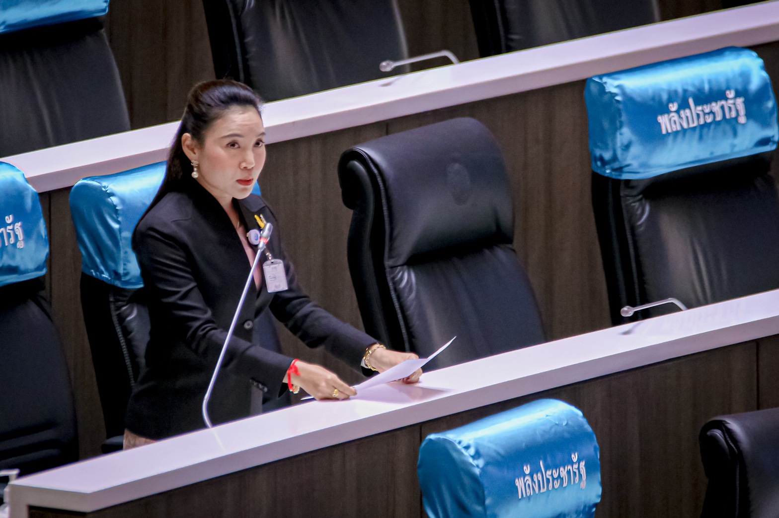 "ไพลิน" ชี้ปชช.เดือดร้อนปัญหาสันดอนปากแม่น้ำเจ้าพระยา ตื้นเขิน งดการเดินเรือ
