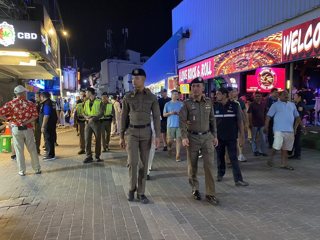 เมืองพัทยายิ้ม!! ตร.ท่องเที่ยว ตรวจความปลอดภัย เตรียมต้อนรับทหารอเมริกันยกพลขึ้นฝั่ง  