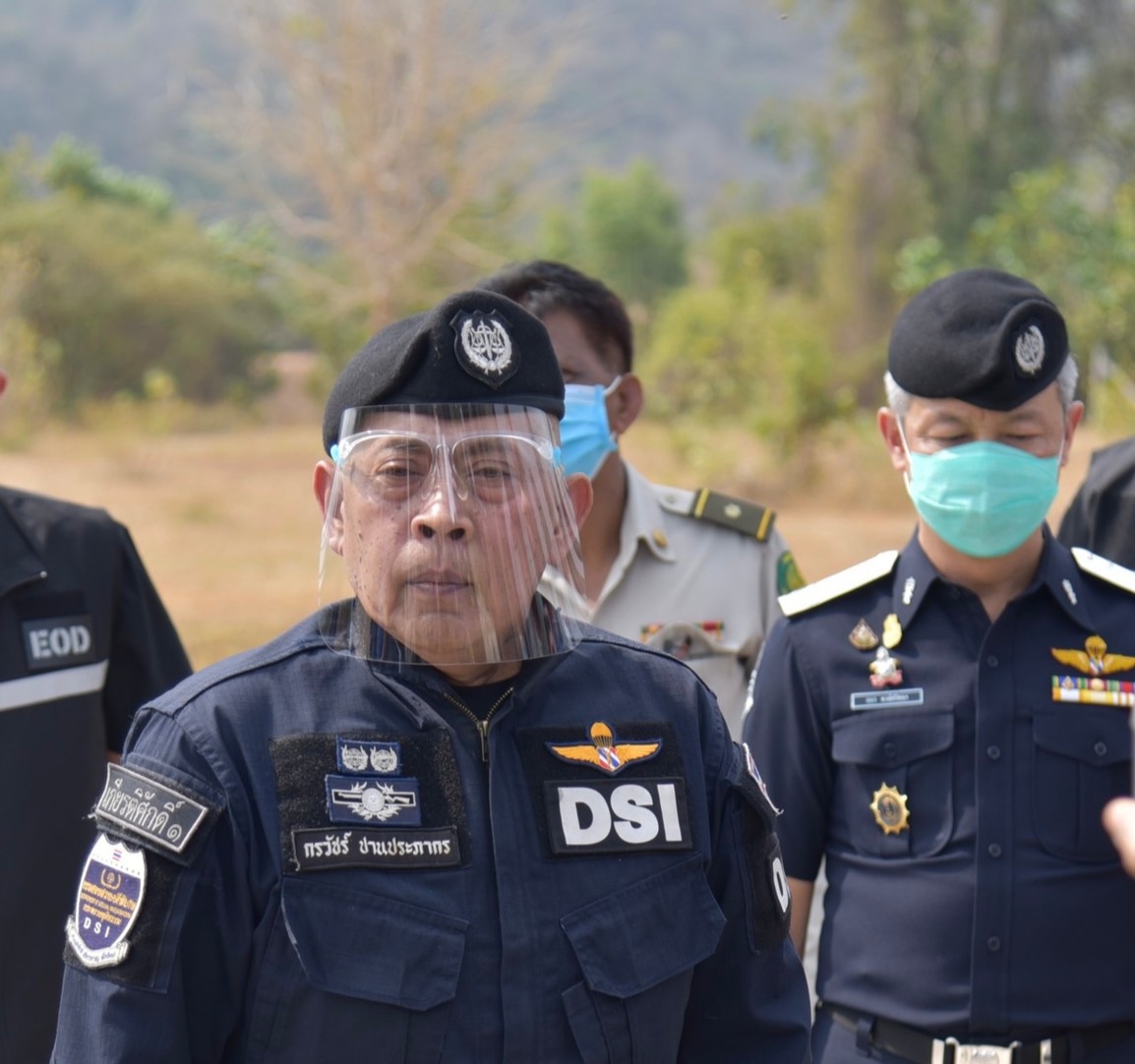 ชุดพาลีปราบยาโชว์ผลงานจับนักค้ายาเสพติดร่วมกันฟอกเงิน 5 ราย ยึดทรัพย์กว่า 500 ล.