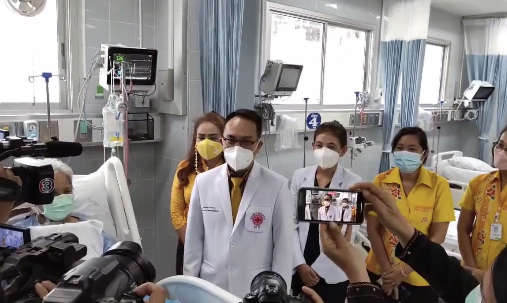 ผอ.รพ.ศรีสะเกษ ปลื้ม!  ทีมหมอผ่าตัดหัวใจรายแรกสำเร็จ 