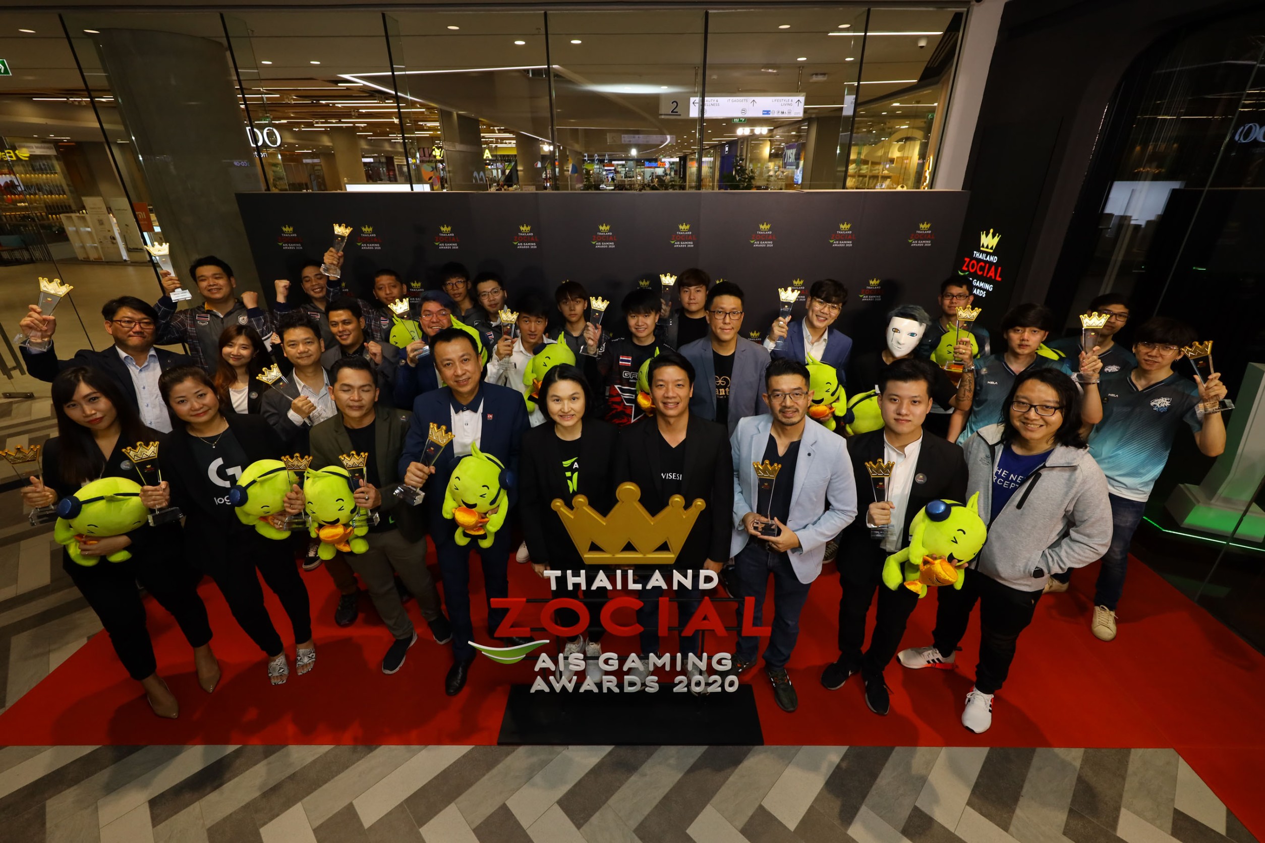 กราวิตี้ เกม เทค ครองใจเกมเมอร์ คว้ารางวัล The Most Popular Game Publisher ในงาน Thailand Zocial AIS Gaming Awards 2020