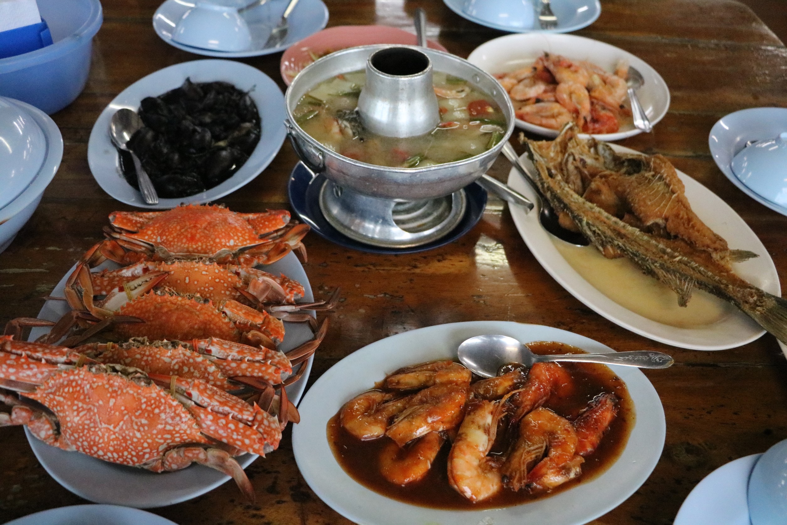 กินซีฟู้ดแบบจัดเต็ม!! แค่หัวละ 250 บาท ที่บ้านบางพัฒน์ ชุมชนท่องเที่ยวมุสลิม จ.พังงา