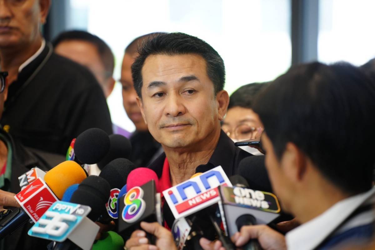 ไม่ทนแล้ว! “ชลน่าน” ติง “แพทย์ชนบท” หยุดใช้สถานการณ์ “ปรับครม.” สร้างความแตกแยกภายในกระทรวง