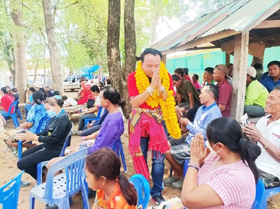 โค้งสุดท้าย!! "บุญแก้ว" ผู้สมัคร สส.ยโสธร เพื่อไทย ปูพรมเปิดเวทีปราศรัยย่อยตอกเสาเข็มเขต 2