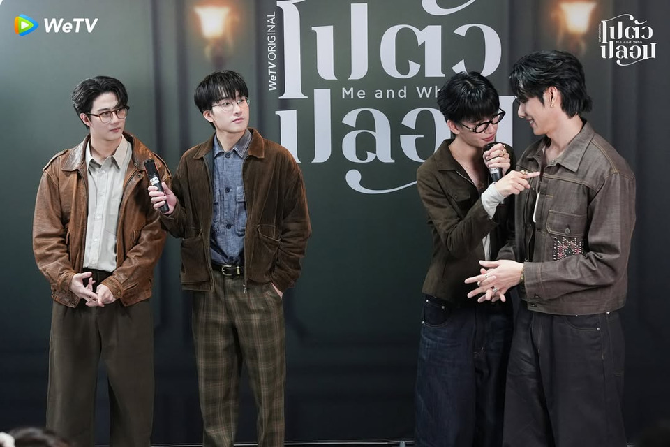 โปตัวปลอม กระแสแรงต่อเนื่อง! “บิ๊ก-ปาร์ค , เจ๋ง-แพน” นำทีมรวมพลสุดอบอุ่น แฟน ๆ แห่ให้กำลังใจ