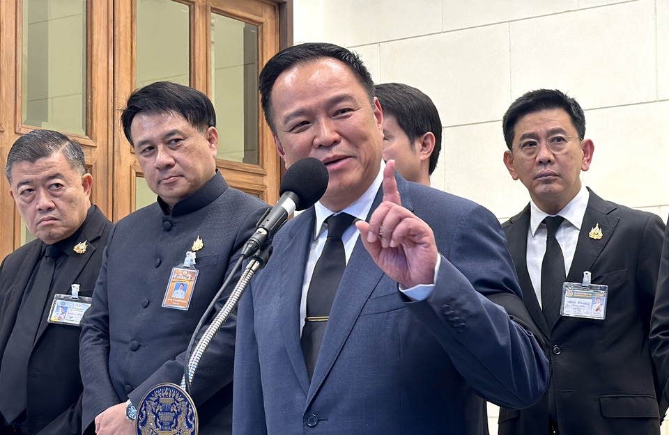 ”อนุทิน“  ยัน อนุมัติงบหนุน “โมโต จีพี” ไม่เกี่ยวสนามช้าง ”เนวิน“ ชี้มีมาหลายรัฐบาล อย่ามาถามหาเรื่อง