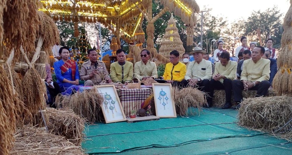 นอภ.กุดชุม แถลงข่าวจัดงาน "สืบสานประเพณีงานบุญคูณลาน  ตำนานข้าวอินทรีย์  วิถีวัฒนธรรมยโสธร ปี 66"