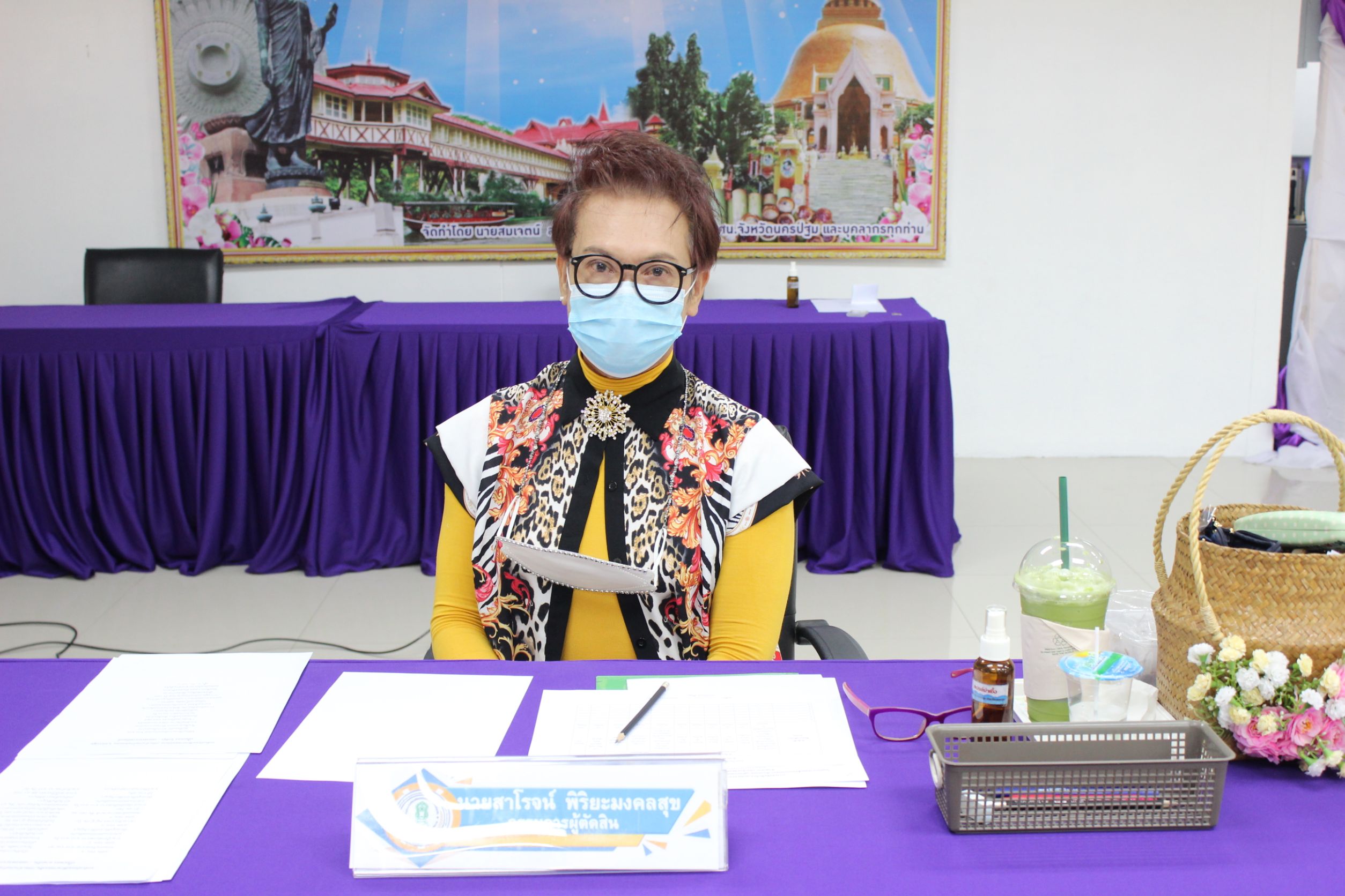 กศน.นครปฐมจัดประกวดแข่งร้องบทเพลงพระราชนิพนธ์