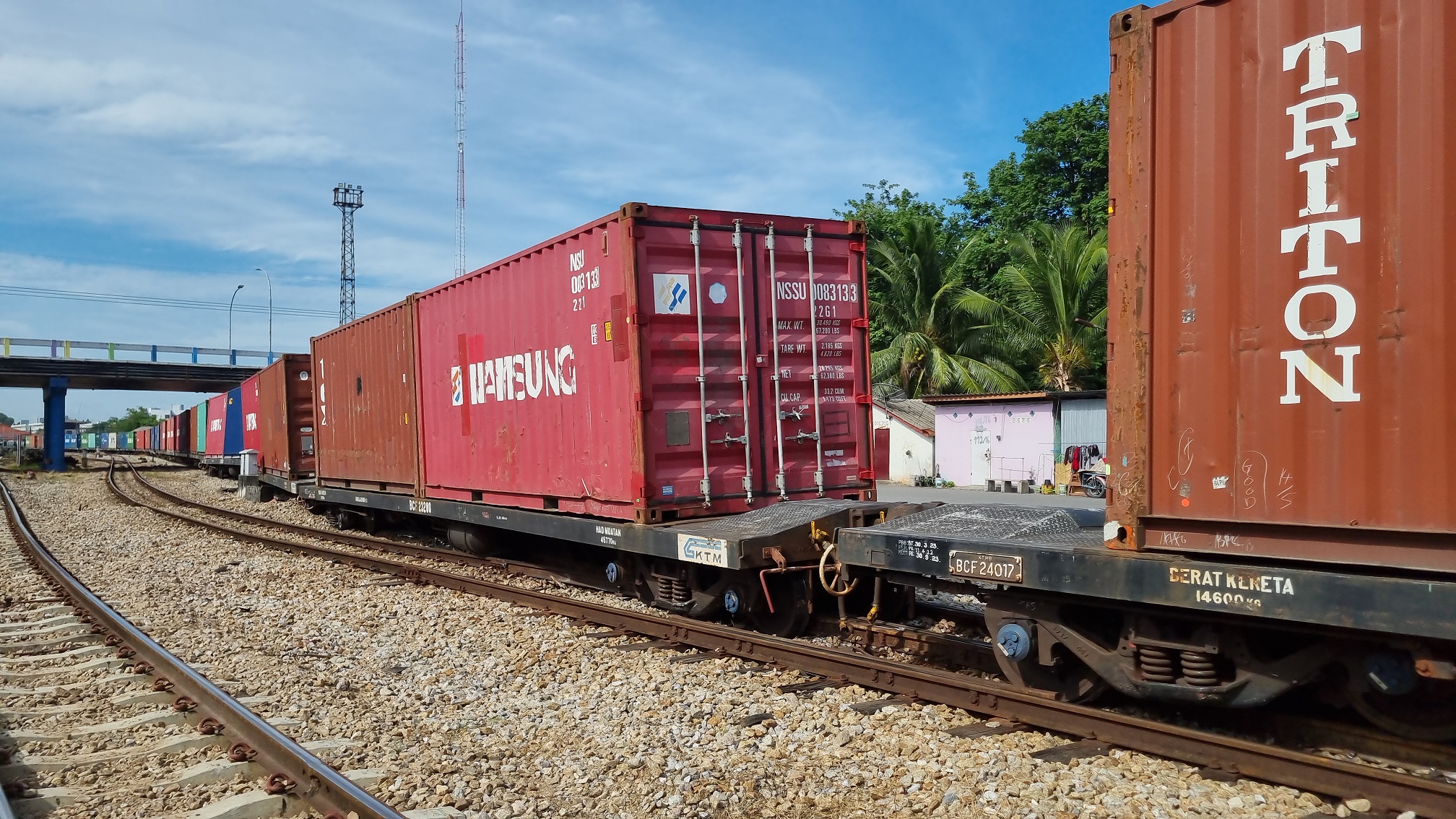 เกิดอุบัติเหตุขบวนรถไฟสินค้าที่767 ทุ่งสง-ชุมทางหาดใหญ่ ตกรางที่บริเวณสถานีรถไฟหาดใหญ่