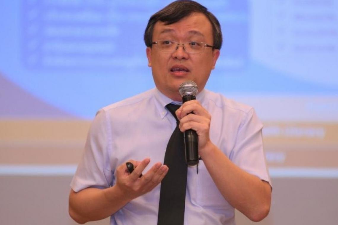 'หมอธีระ' เตือนอย่าหลงเชื่อสรรพคุณวัคซีนแต่เพียงคำโฆษณา  ล่าสุดติดเชื้อโควิดทะลุ126ล้าน