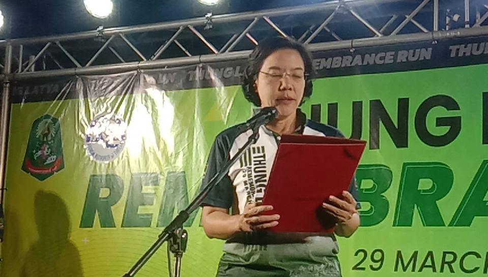  ผู้ว่าฯกาญจน์ เป็นประธานเปิดกิจกรรม"วิ่งรำลึก 240 ปี เกียรติภูมิทุ่งลาดหญ้า"