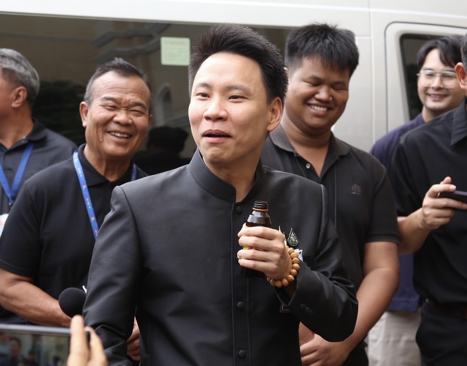“อรรถกร” รับ "คลิปยูทูบเบอร์ดัง" ถอดเสื้อเต้นกลางญี่ปุ่น กระทบภาพลักษณ์ "นทท.ไทย"  วอนช่วยกันเคารพวัฒนธรรมประเทศอื่น