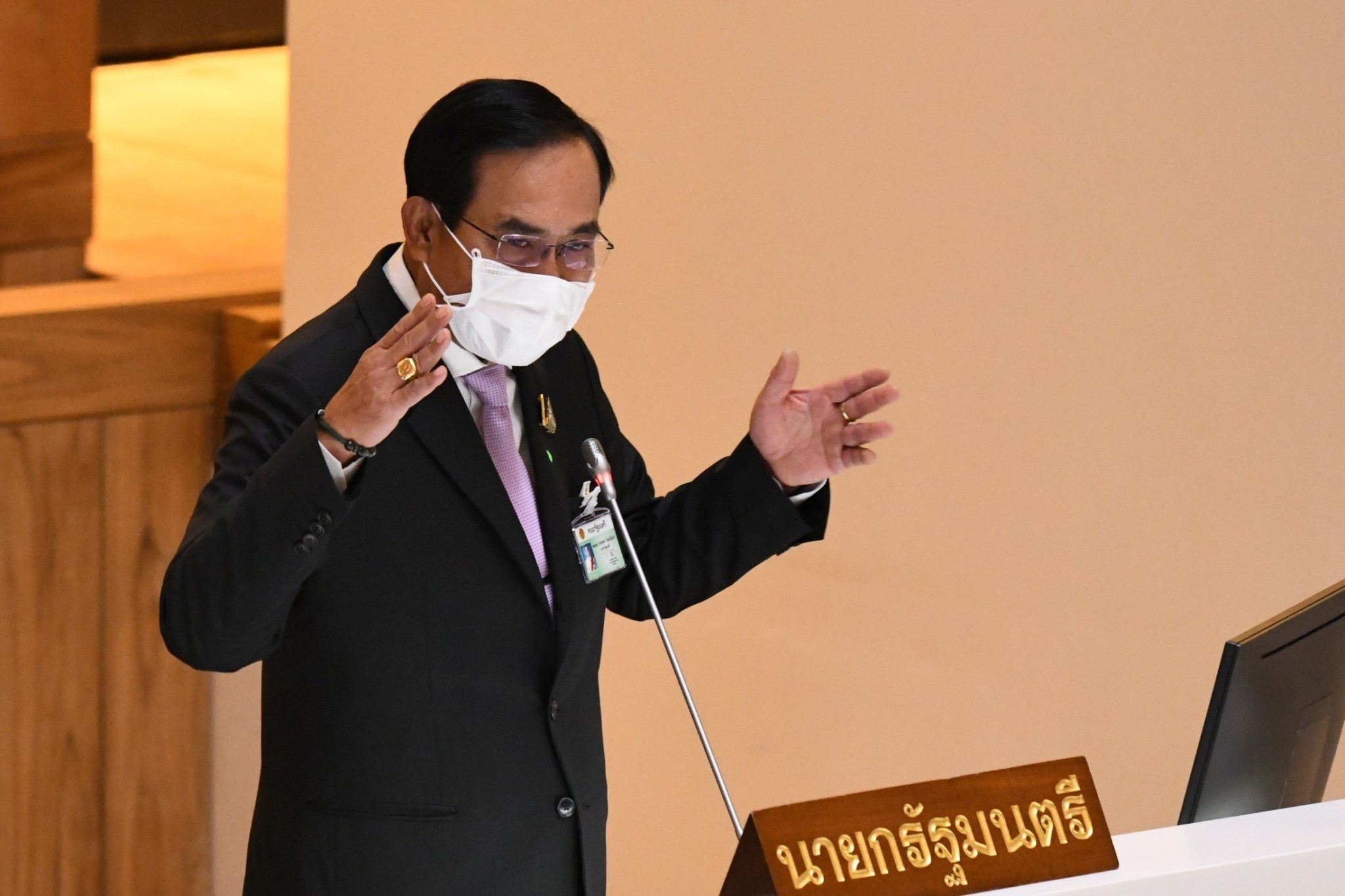 "บิ๊กตู่" แจงละเอียด งบเพื่อวัคซีน ยันมีงบดูแลโควิด ไม่เฉพาะใน สธ.ย้ำ กองทัพ จัดซื้ออาวุธเพราะจำเป็น