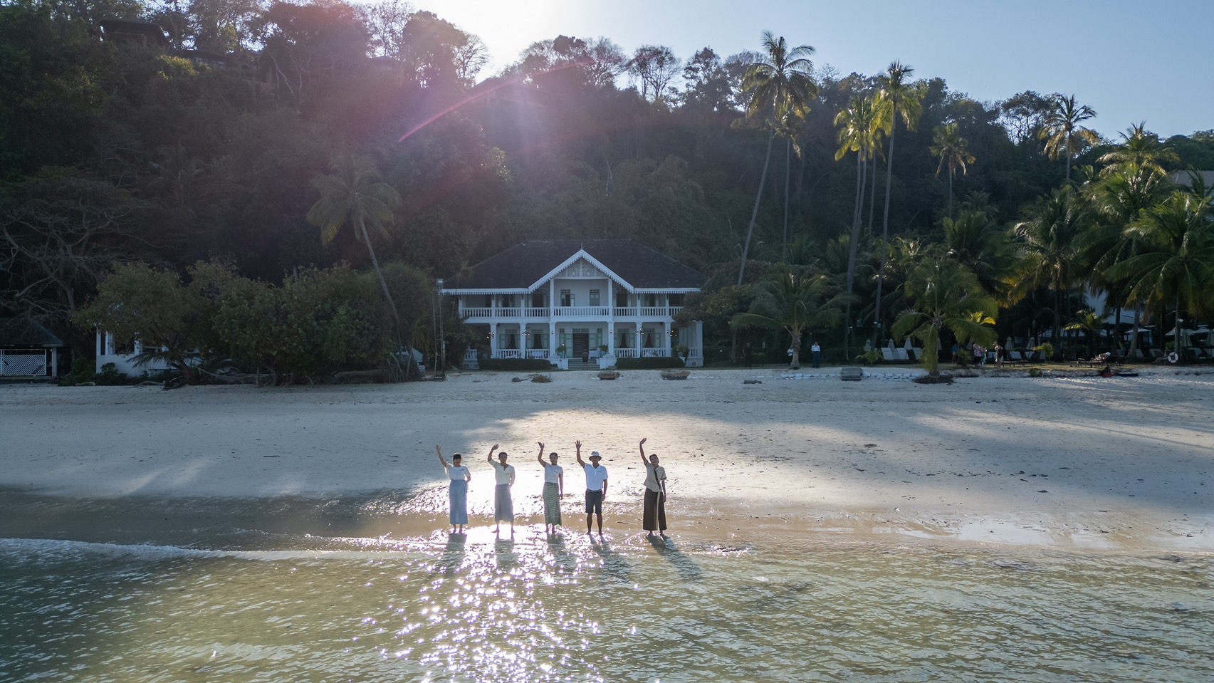 ตามรอยซีรีส์ดัง'The White Lotus'สัมผัสเพชรเม็ดงามแห่งแหลมพันวากับ'Director Package'ที่เคปพันวา ภูเก็ต