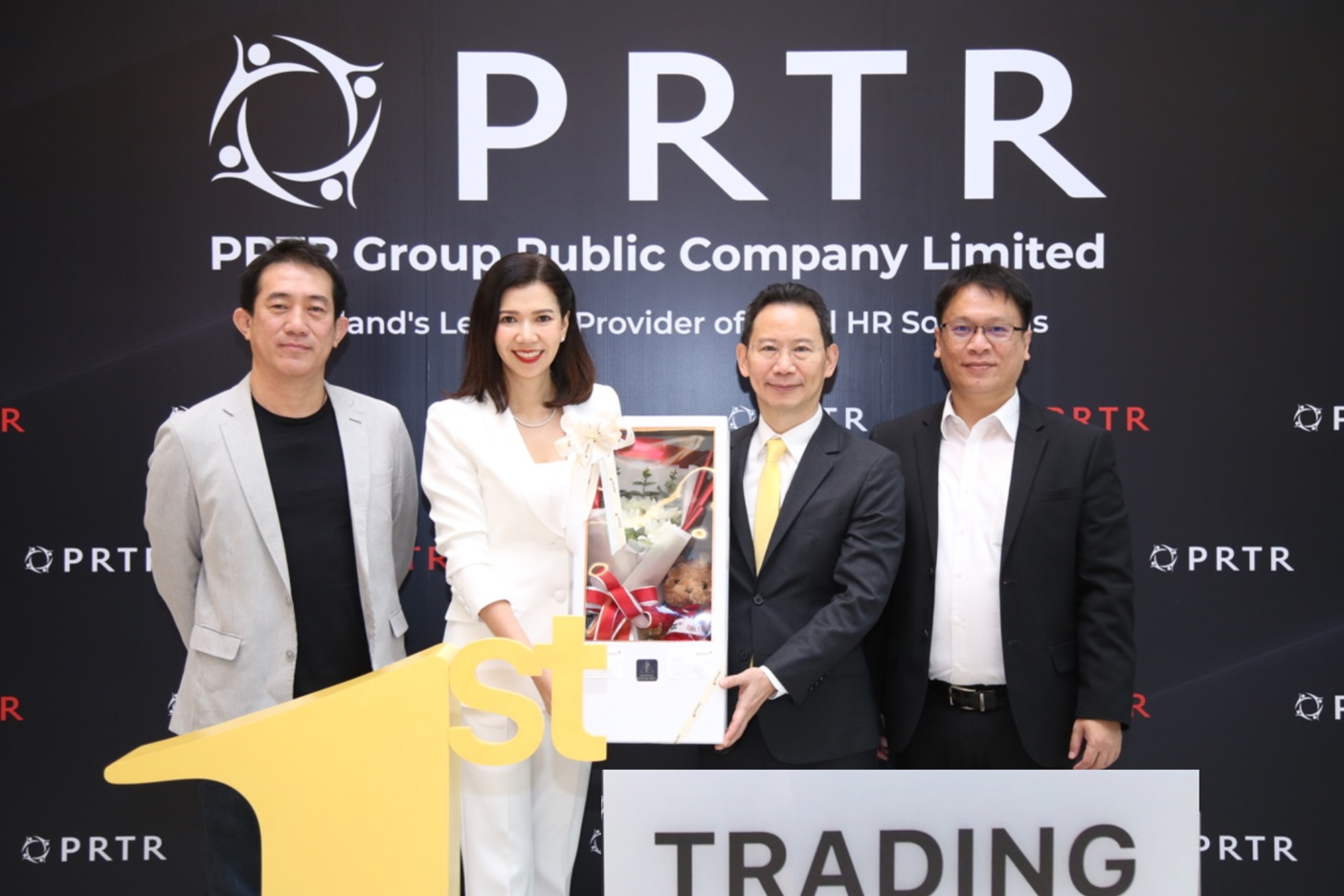 JMART ร่วมยินดี PRTR เทรดวันแรก เดินหน้าแผน Synergy ทันที 