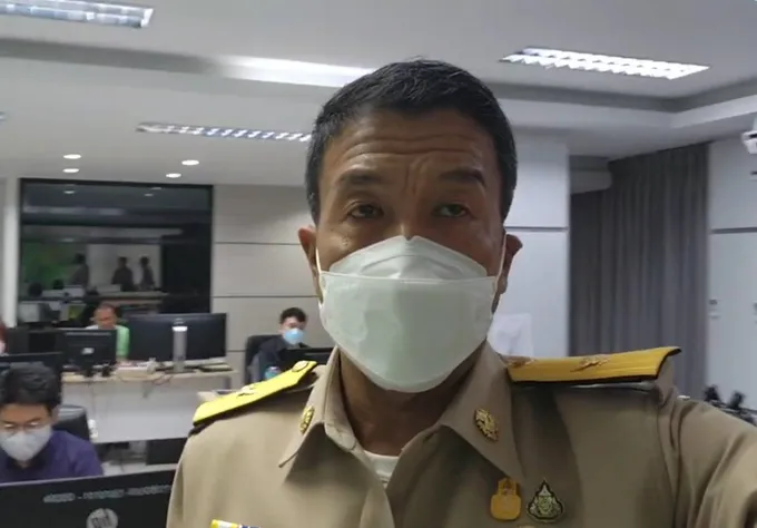 “ชัชชาติ” พร้อมรับมือ สั่งพร่องน้ำรับพายุโนรู แนะ ปชช.ใช้ความระมัดระวังขับรถถนนลื่น