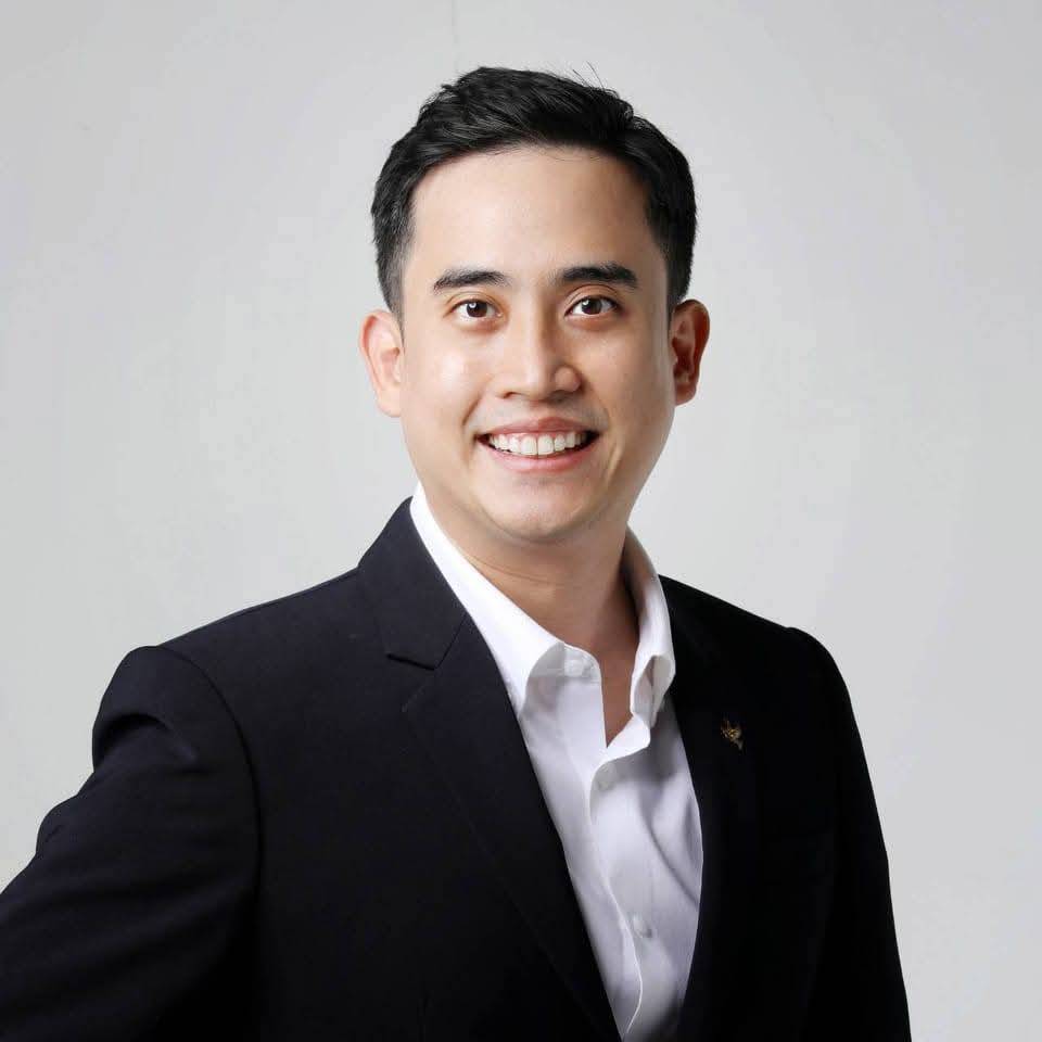 "สงคราม" ไม่ใช่การเชียร์กีฬา ! "นักวิชาการ มธ." เตือนสื่อระวังการนำเสนอ เลี่ยงปลุกปั่น "ชาตินิยม" 