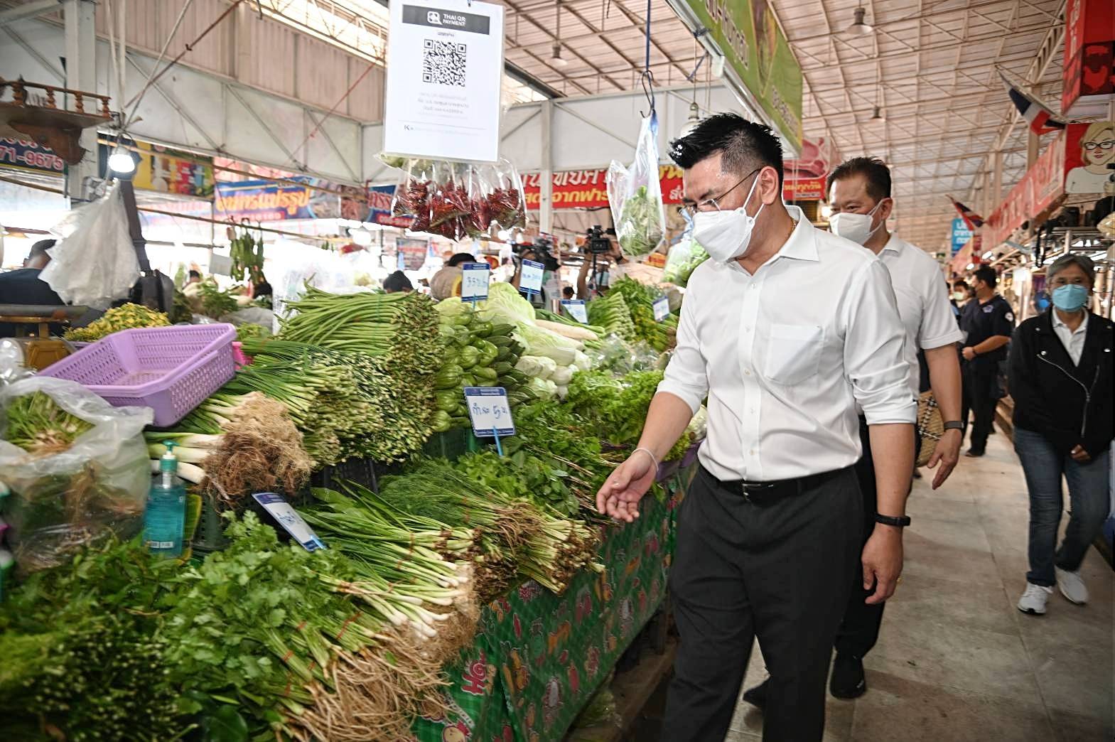 ผักกาดขาว-ผักชีราคาพุ่ง ขณะที่หมูเนื้อแดง ไข่ไก่ มะนาวคงที่