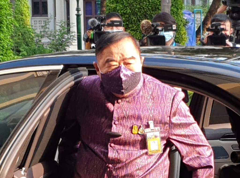 "บิ๊กป้อม" บอก ตร.แจงปฏิเสธกระทืบทีมแพทย์อาสาไปแล้ว 