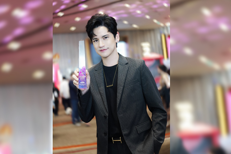 ปีนี้ปัง! “เต๋า - เศรษฐพงศ์” คว้ารางวัล Best Pets Lover Influencer