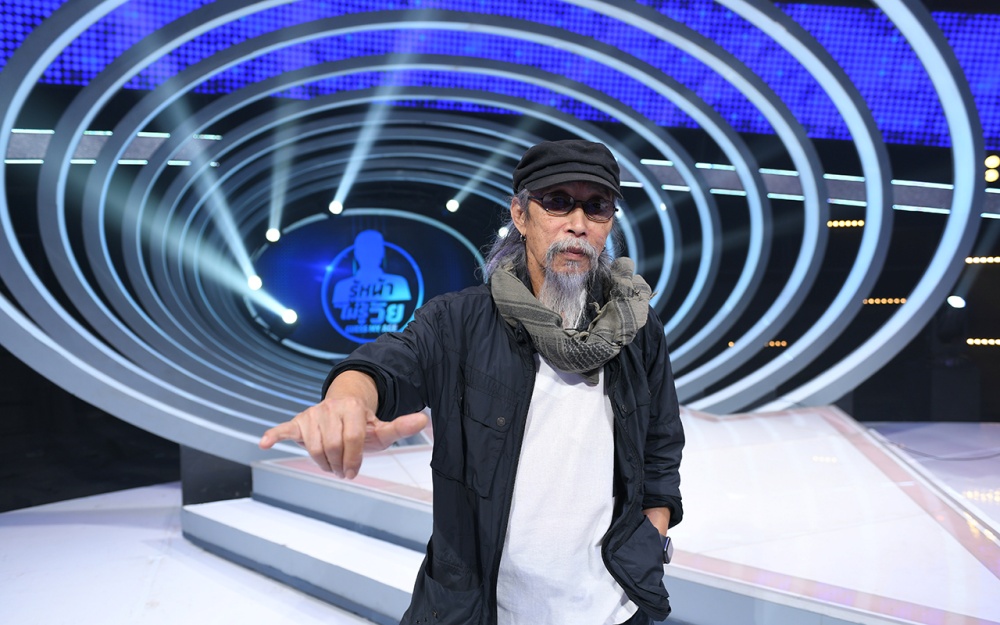 69 ยังแจ๋ว! “เขียว คาราบาว” จัดเต็มปล่อยพลังเสียงสุดเจ๋ง กลางรายการ “GUESS MY AGE”