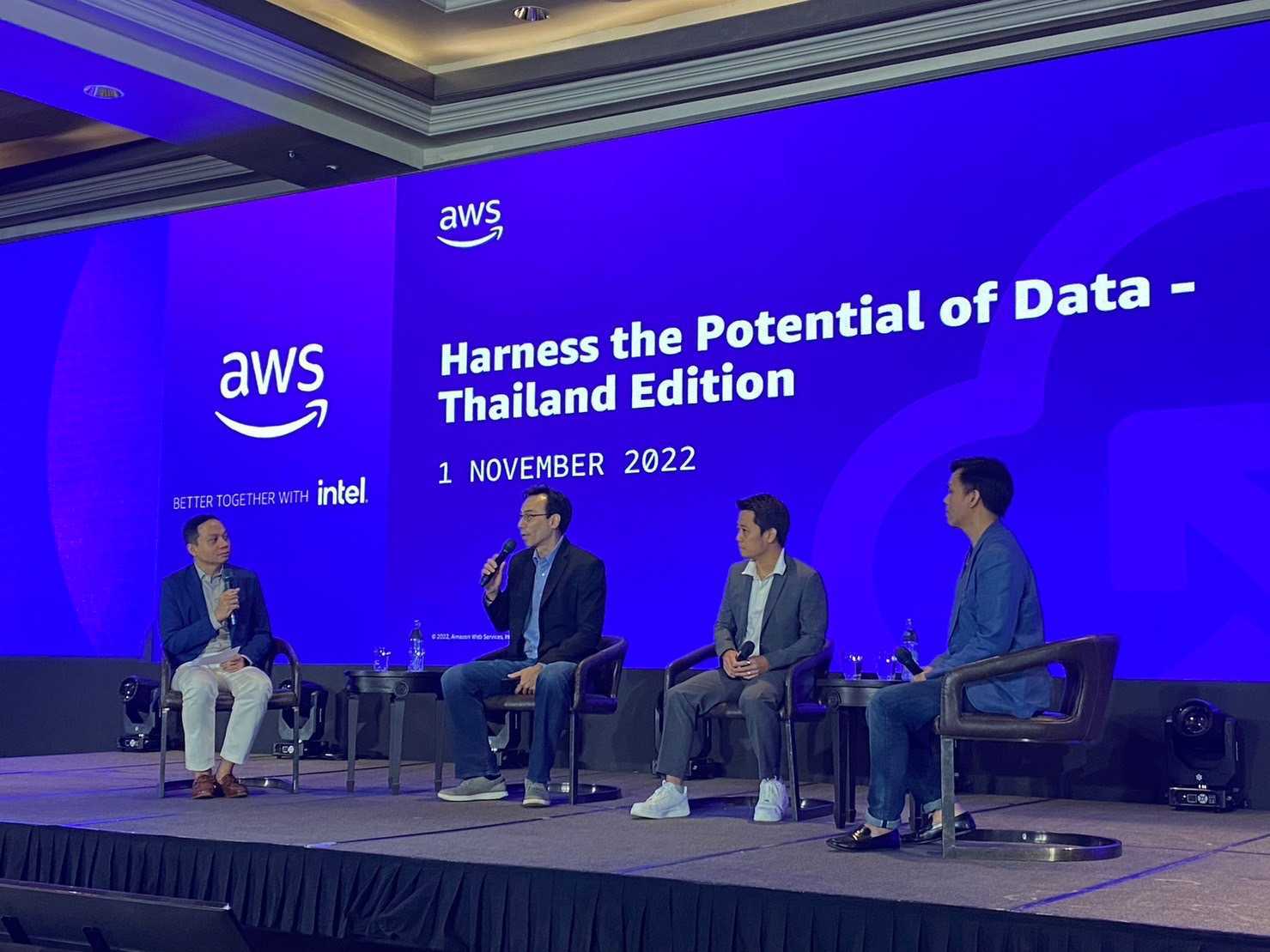  ผู้อำนวยการฝ่ายข้อมูล บริษัท บิทคับ ออนไลน์ จำกัด ร่วมเสวนาในหัวข้อ “Build a data-driven organization of tomorrow” 