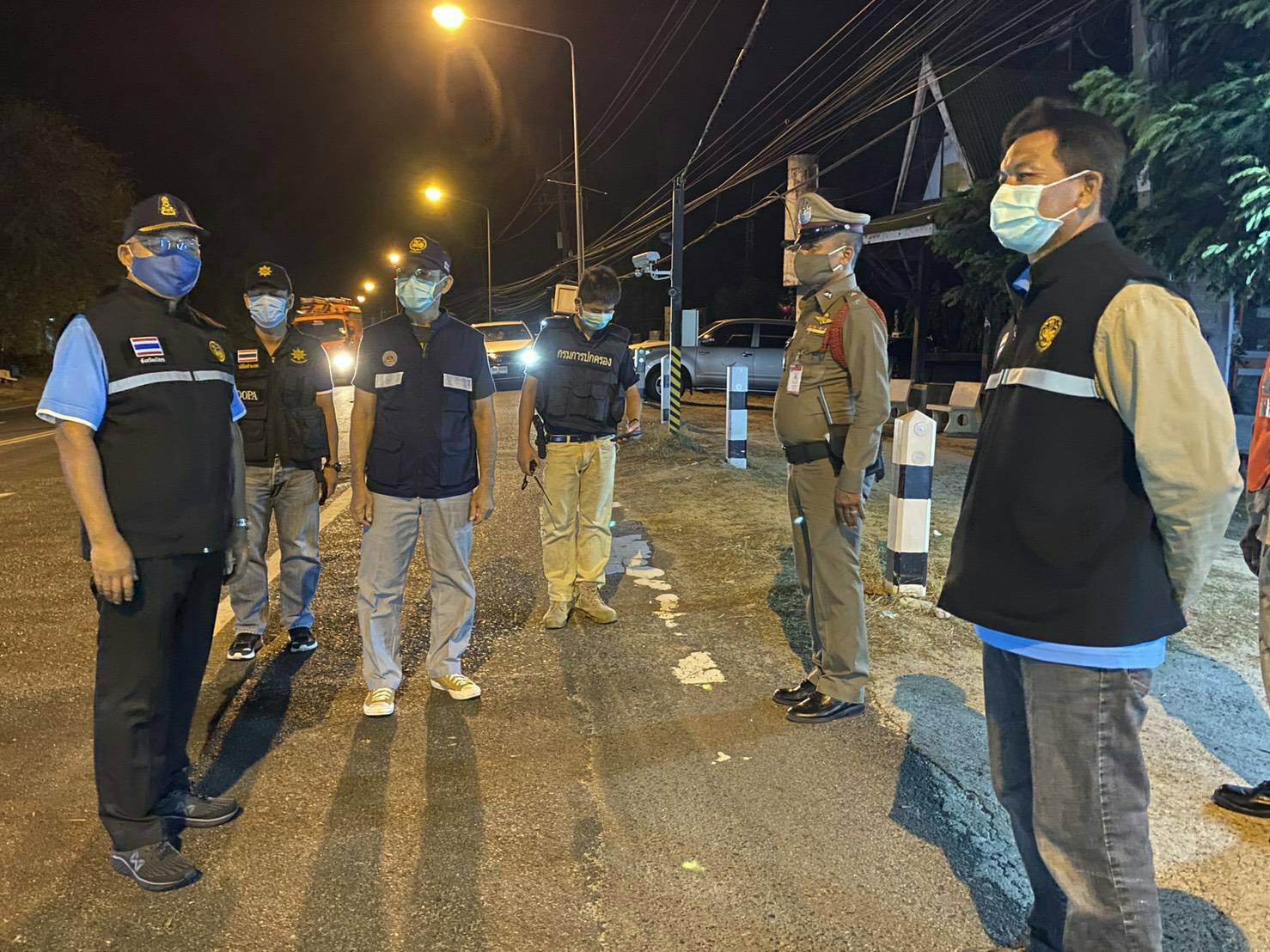 รองผู้ว่าฯ ยโสธร ลงพื้นที่ตรวจเยี่ยมจุดตรวจจุดสกัด ชื่นชมให้กำลังใจเจ้าหน้าที่ในปฏิบัติหน้าที่