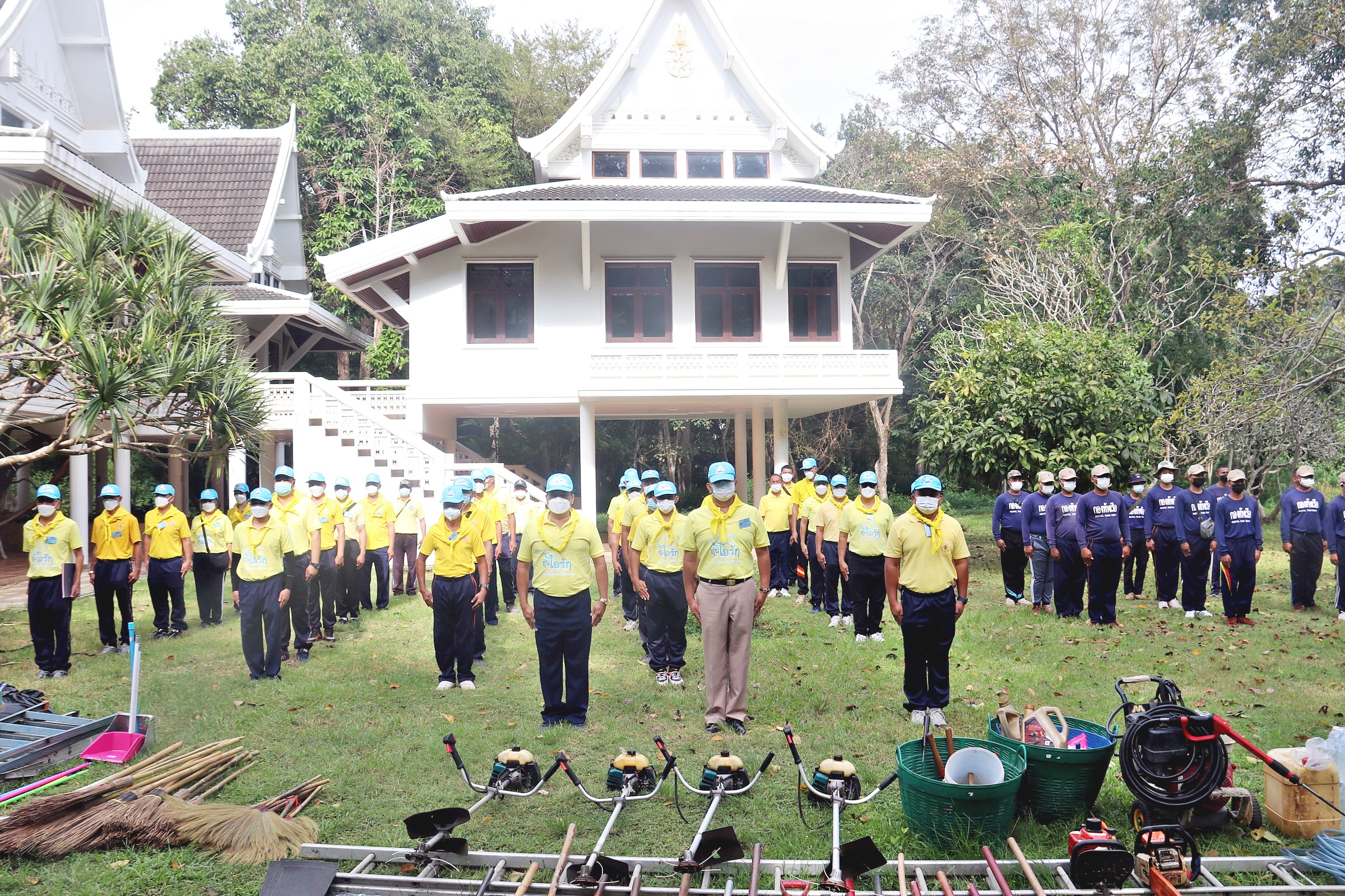 ฐานทัพเรือสัตหีบ นำกำลังพลเข้าพัฒนาพระตำหนัก ร.9  น้อมรำลึกถึงพระมหากรุณาธิคุณ 