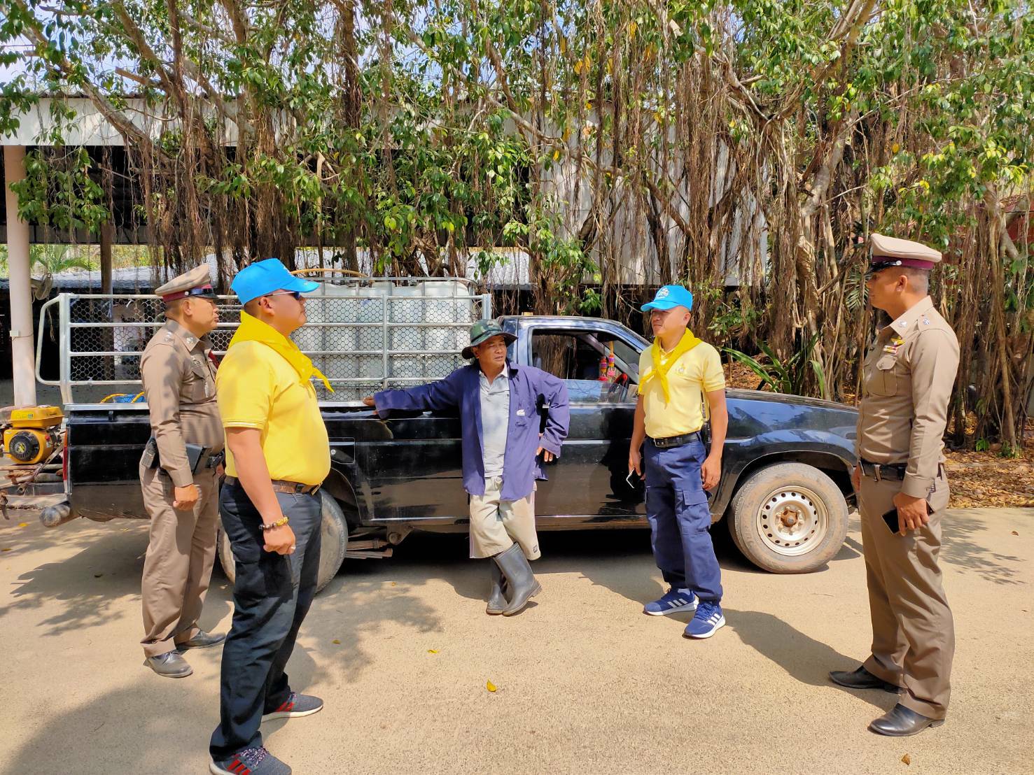 เจ้าหน้าที่ยังปูพรมเดินเข้าป่าตามหานักอนุรักษ์