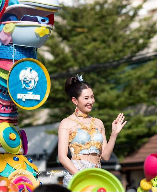 เบลล่าราณี ร่วมขบวนแห่องค์หลวงพ่อโสธรครบ 134 ปี 