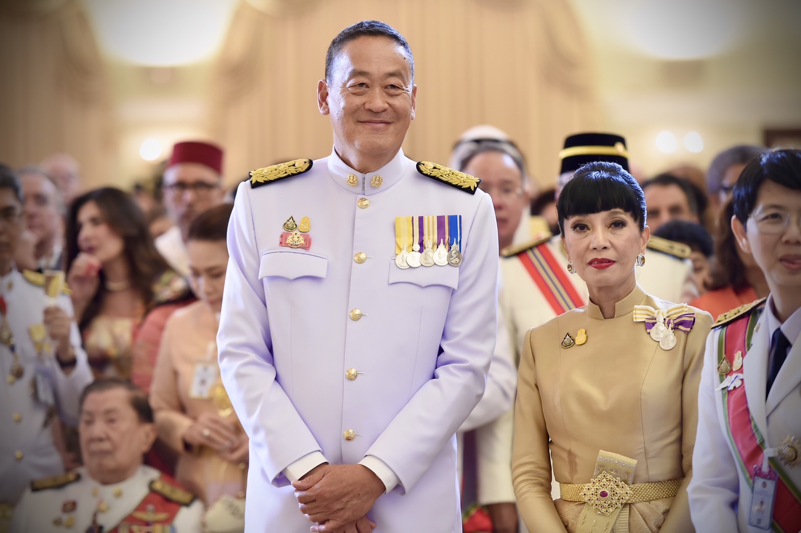 "พระปกเกล้า" เปิดชื่อ "ปปร. 28" มีภรรยานายกฯ "พญ.พักตร์พิไล"  ร่วมรุ่น "นักธุรกิจ-ญาติรัฐมนตรี-บ้านใหญ่การเมือง-ก้าวไกล" 