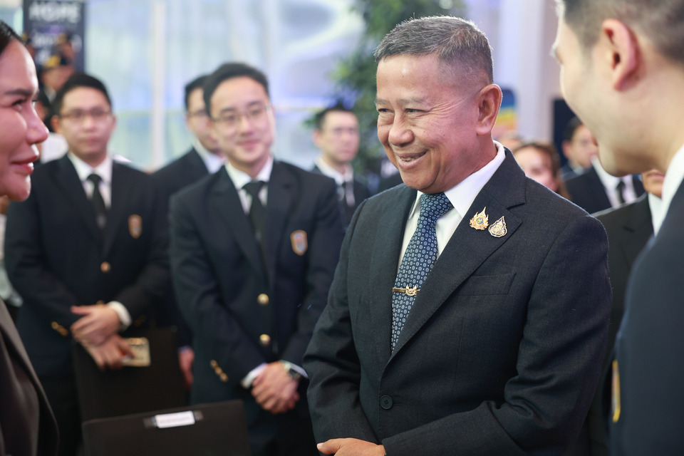 รมว.กห. เดินหน้ากองทัพ AI ควบคู่ มนุษย์-จริยธรรม-ความรับผิดชอบ