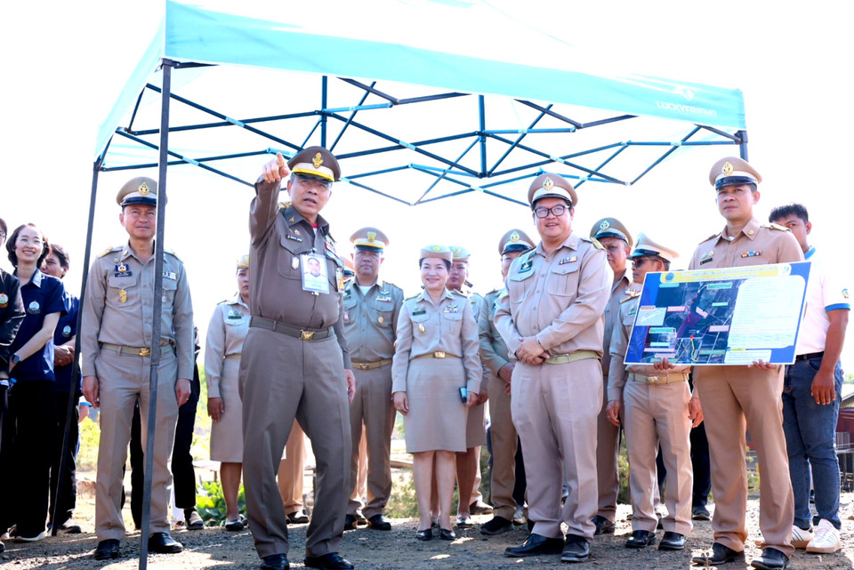 องคมนตรี เปิดอาคารสถานีวิจัยโครงการหลวงโนนดินแดง หนุนเกษตรพื้นที่ราบสูงบุรีรัมย์