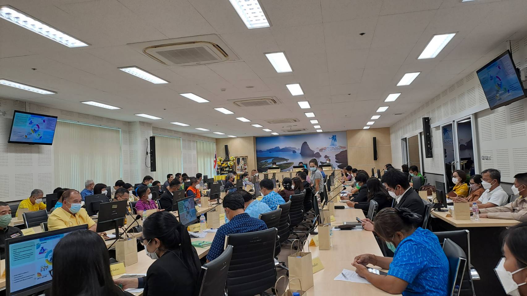 'พังงา'มอบแนวทางการบริหารราชการขับเคลื่อนเมืองอย่างยั่งยืน 