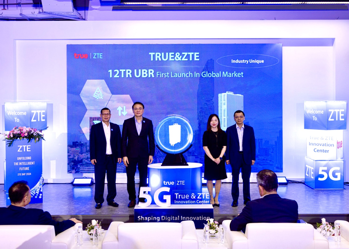 แซดทีอีจับมือทรู คอร์ปอเรชั่น ชูนวัตกรรมสุดล้ำ  เพื่อยกระดับโครงข่าย 5G 