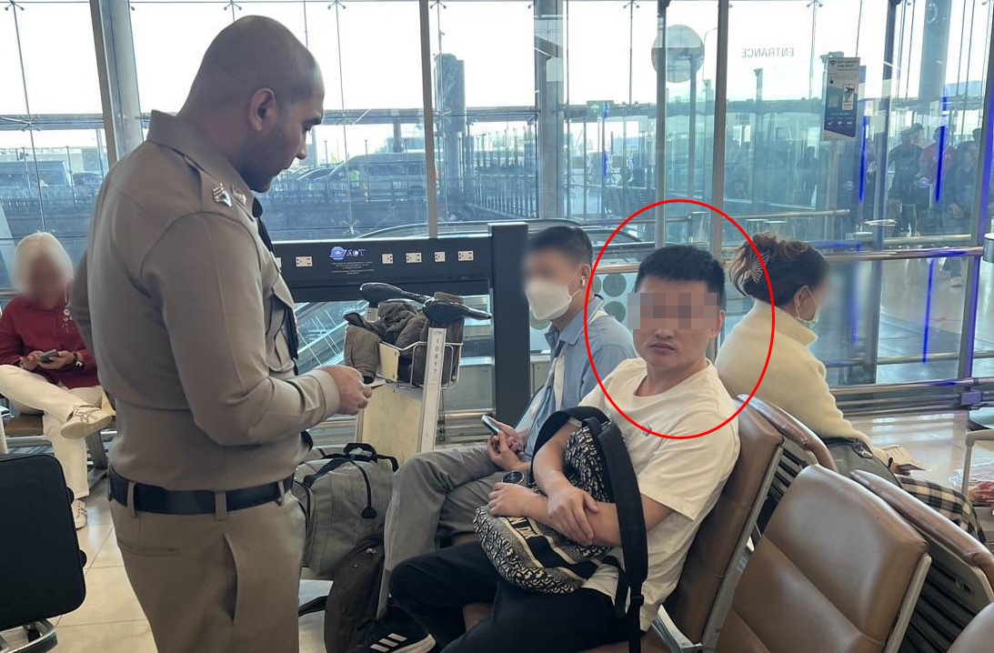 ตม.รวบจีนเทาหนีหมายแดงซุกไทยคาสนามบิน เตือนต่างชาติแฝงตัวส่งกลับทุกราย