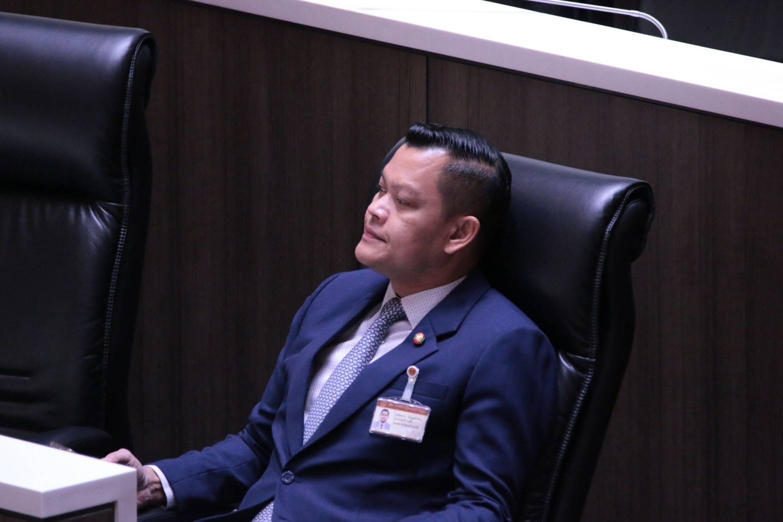 “ธนกร” จี้ กกต.เร่งสอบสนามเลือกตั้งเทศบาลซื้อเสียง ห่วงการเมืองถดถอย เหตุคนคุมกฎหมายถือดาบแต่ไม่ฟันคนโกง