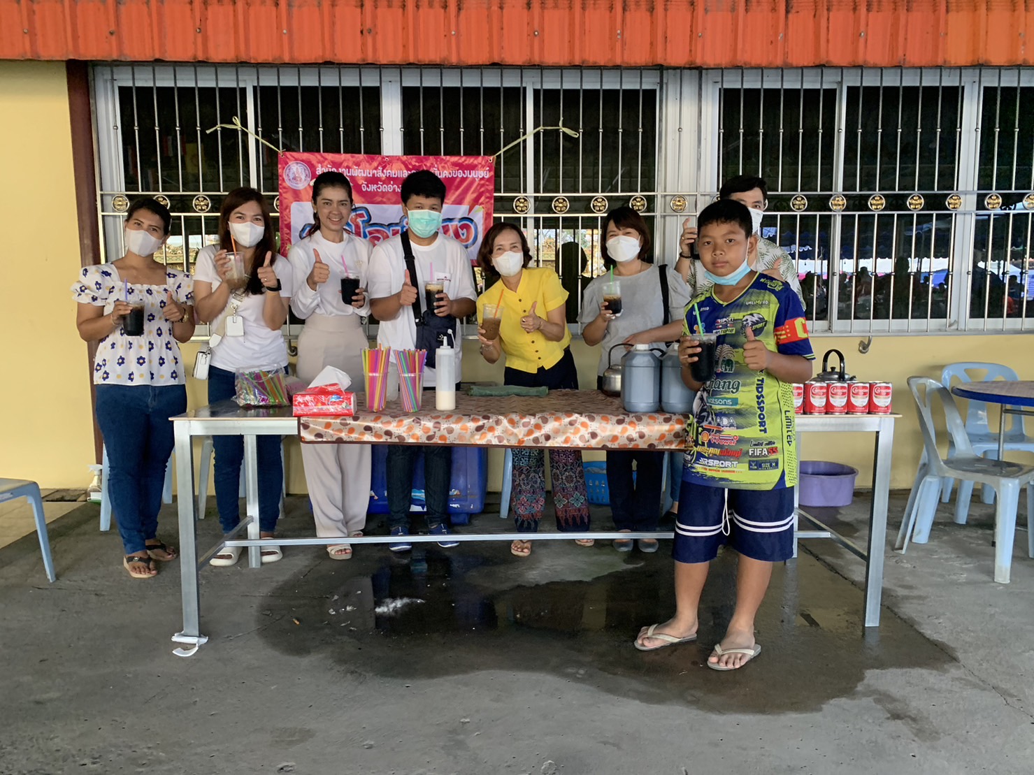 พม.อ่างทองตั้งโรงทานงานประจำวัดพัฒนา (ดอนกร่าง)