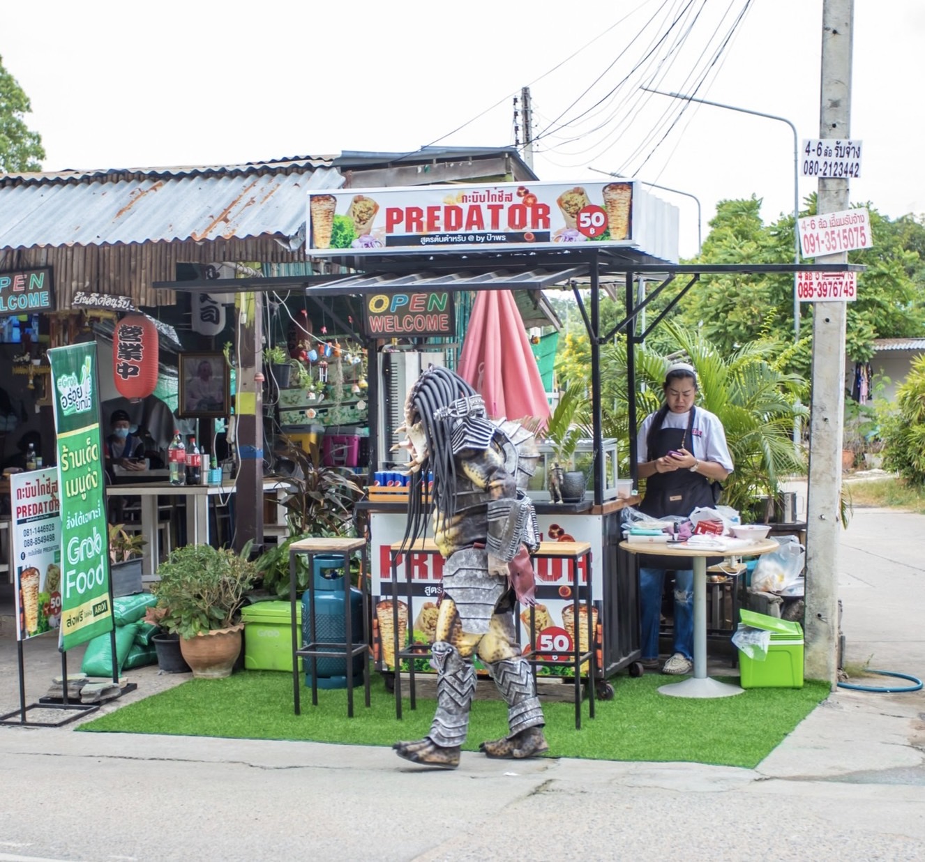   เปิดร้านกะบับไก่ในตำนานด้วยชุดพรีเดเตอร์กระตุ้นยอดขาย 