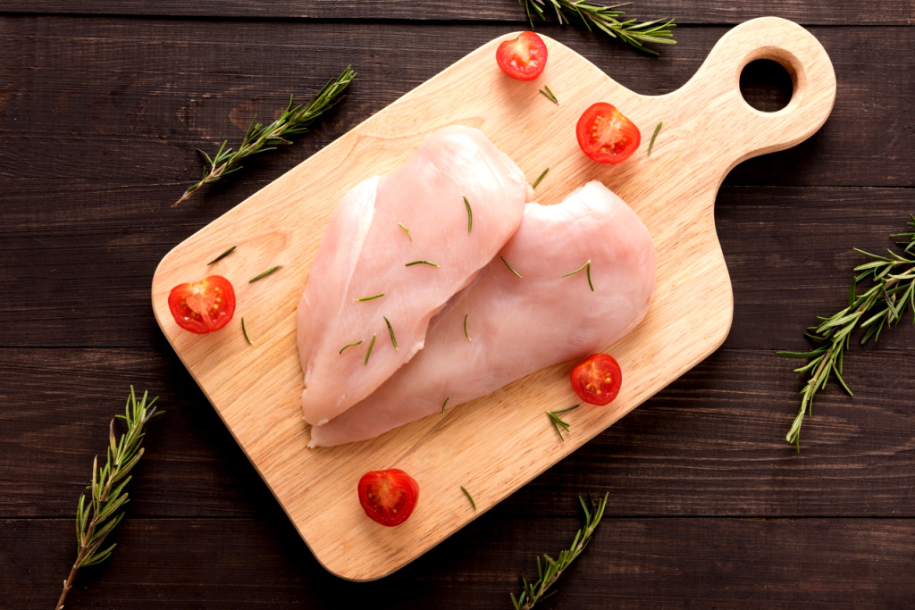 กุมารแพทย์-นักวิชาการ ชี้เด็กโตไว ไม่เกี่ยวกับบริโภคไก่ มีหลักฐานชัดเหตุส่วนใหญ่มาจากโรคอ้วน