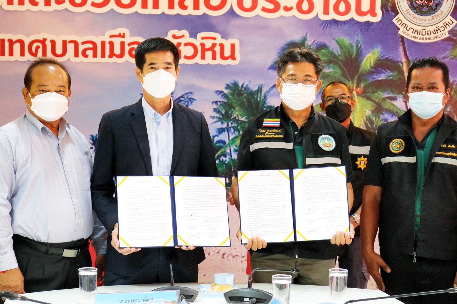 ทม.หัวหิน ทำหมันลิงเพิ่มอีก 600 ตัว ป้องกันโรคจากสัตว์สู่คน